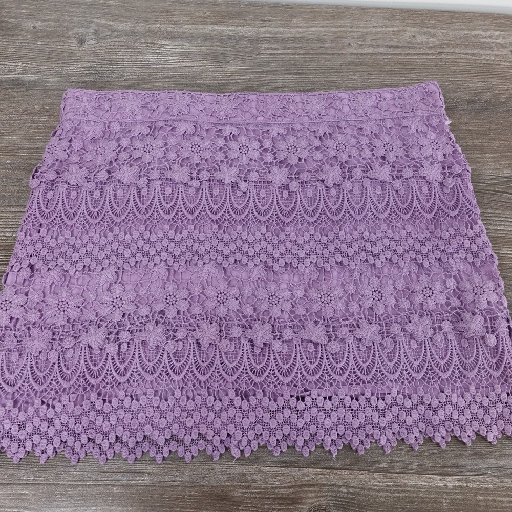 AMERICAN EAGLE PURPLE LAVENDER FLORAL COTTON BLEND SKIRT WOMENS SIZE 8